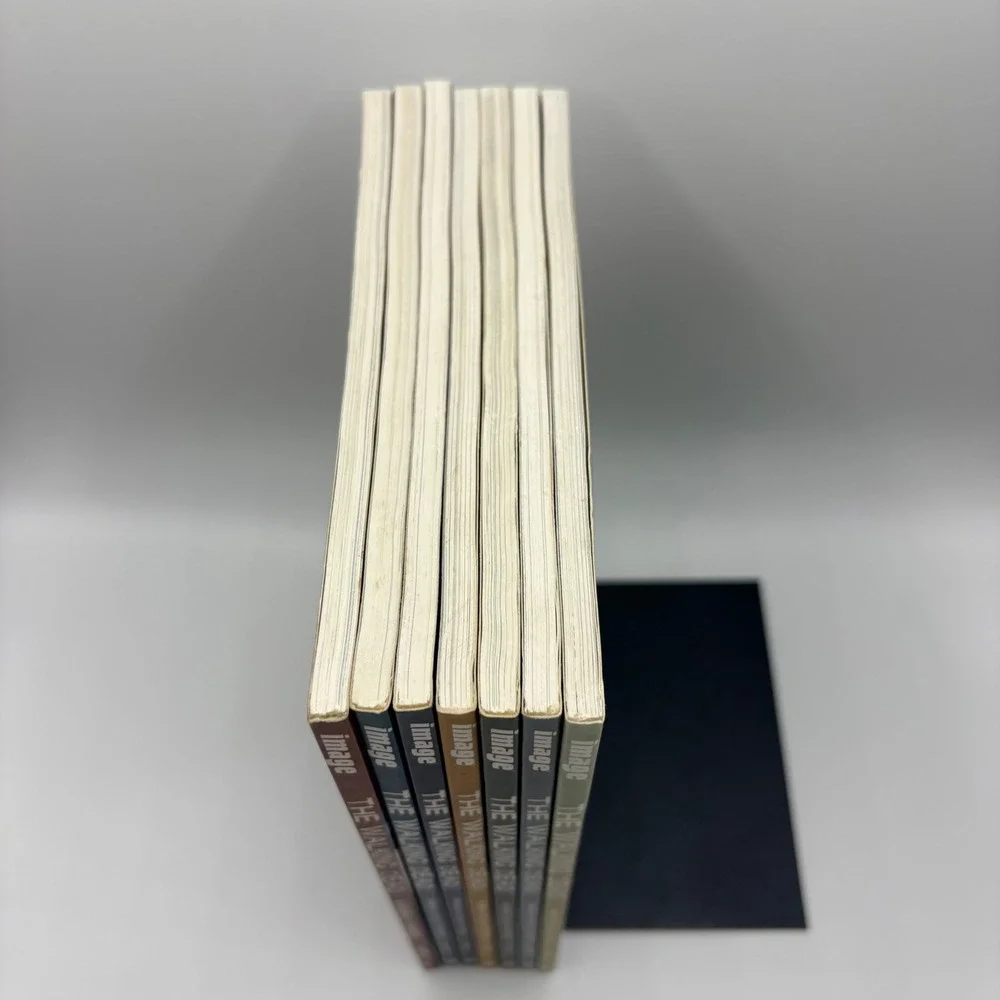 The Walking Dead TPB Volumes 1-7 Graphic Novel Horror 1 2 3 4 5‎ 6 7 Softcover